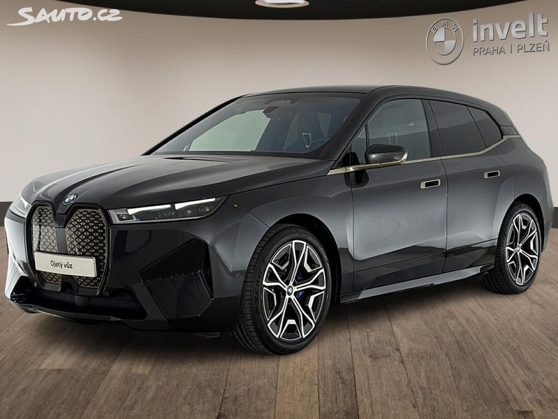 BMW iX, xDrive40